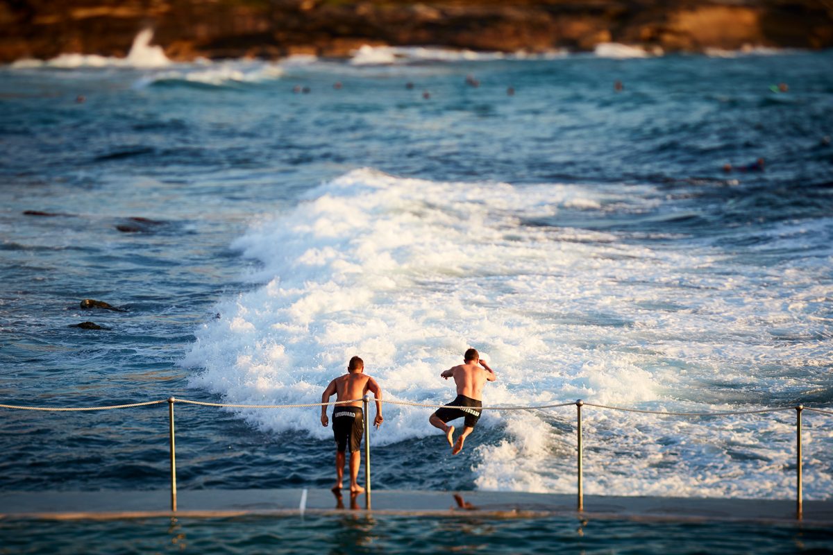 Bronte Pool, Lifeguards leap!