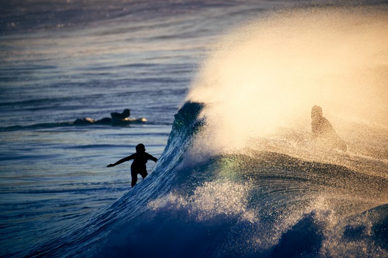 Grom steals a wave