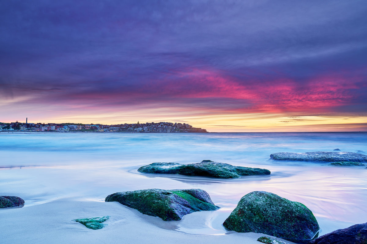 South Bondi, early rocks