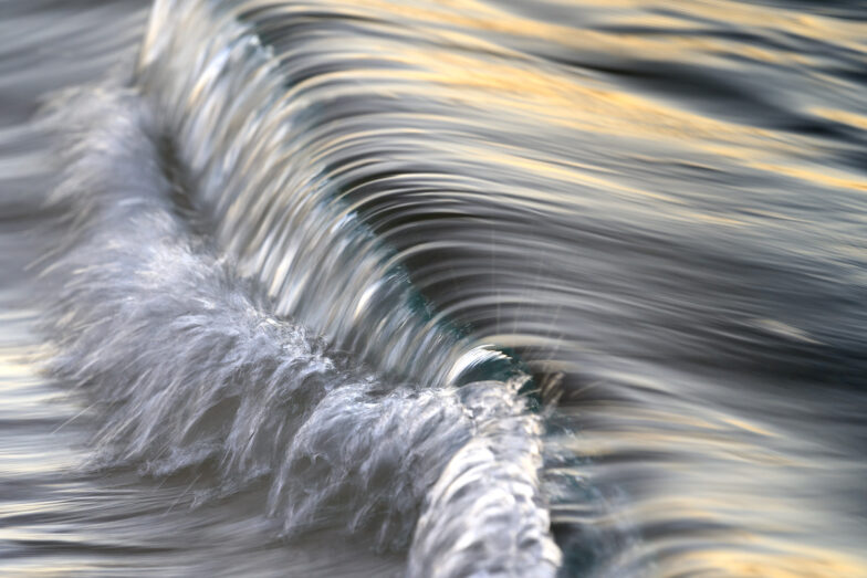 Bondi means falling water