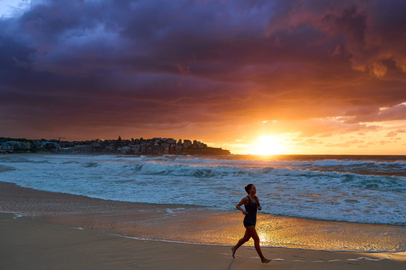 Bondi sunrise jogger, 7amish