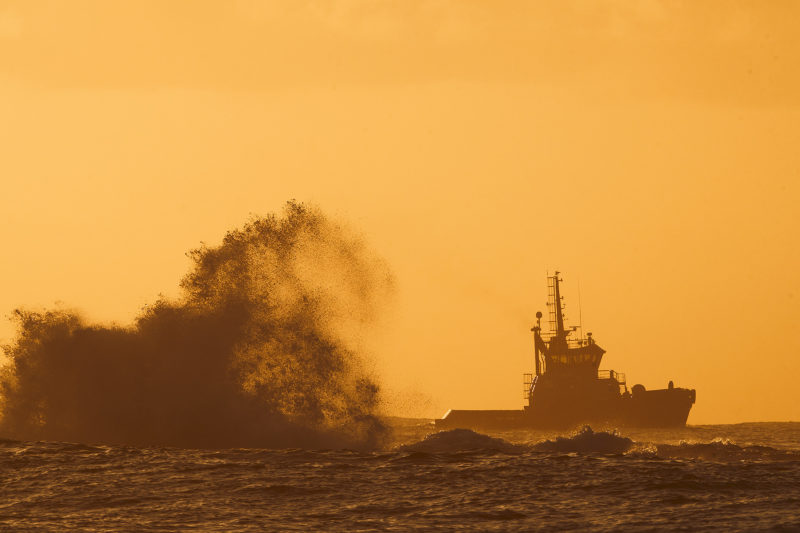 Tug blow out, Bondi 6am