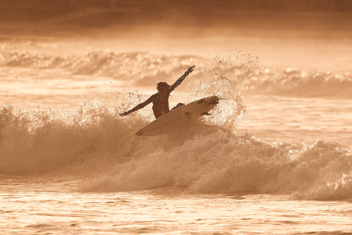 Hugo, refining this front side no-grab. Bondi 7:15am