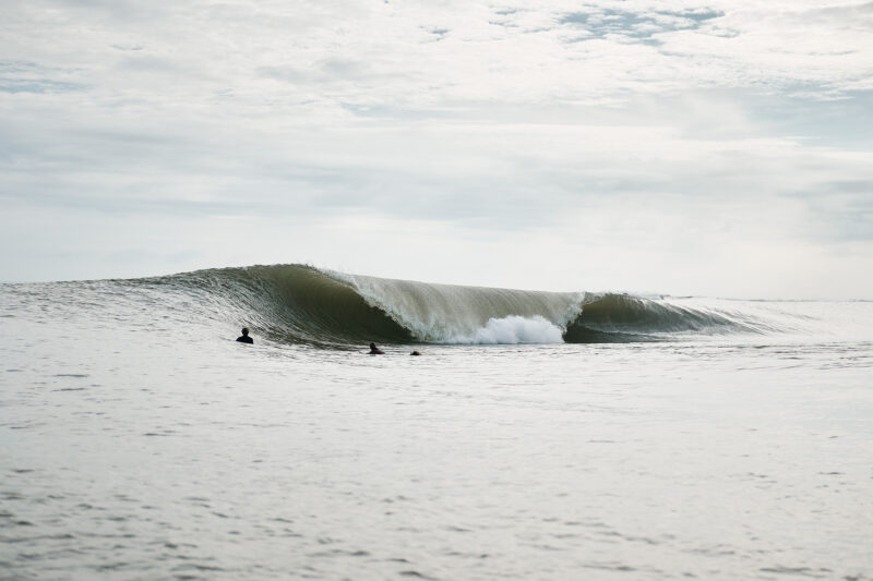 I used to draw waves like this on my school books.